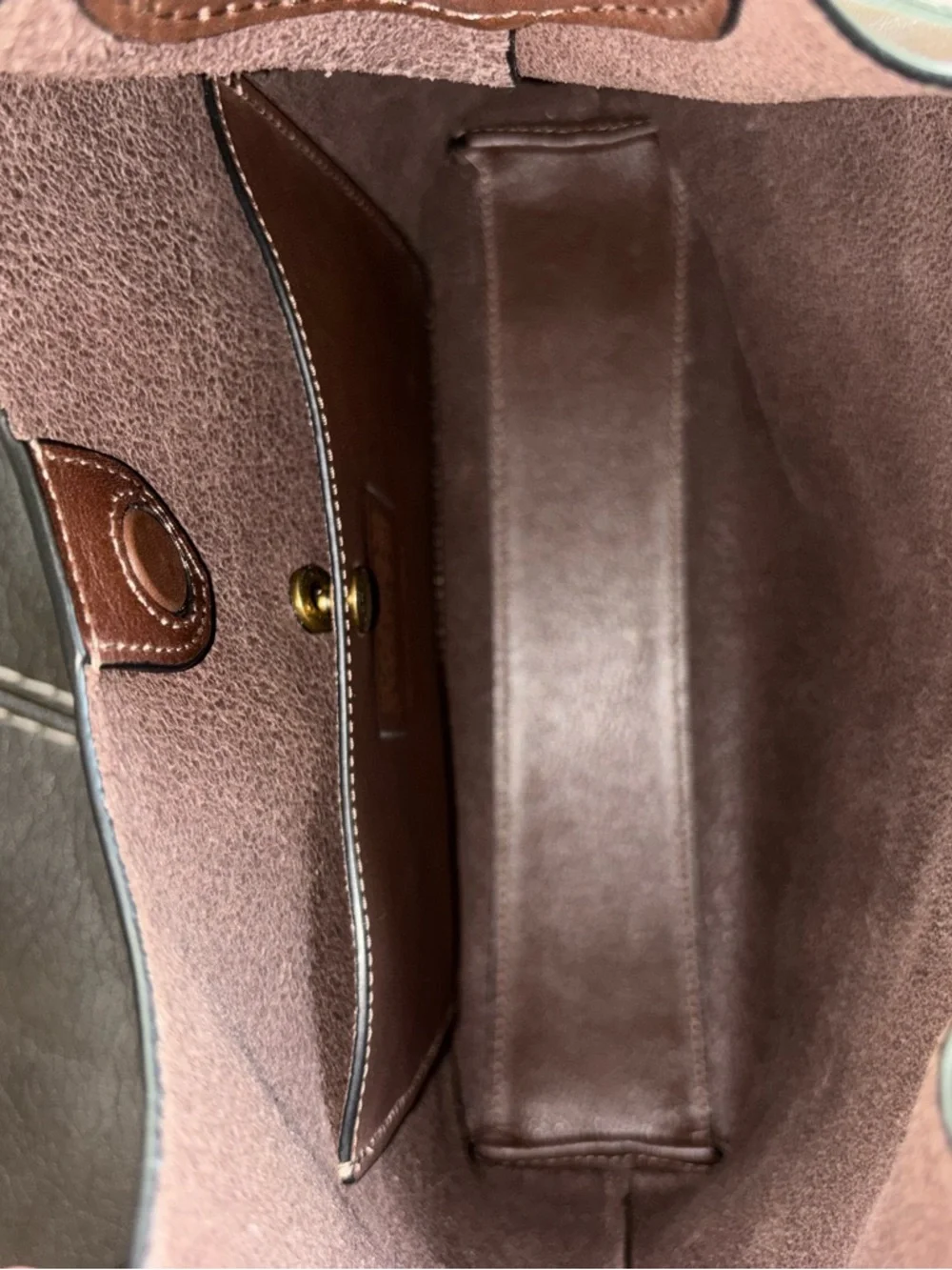 COACH Brooklyn Shoulder Bag 28 in maple brown leather - Picture 5 of 5